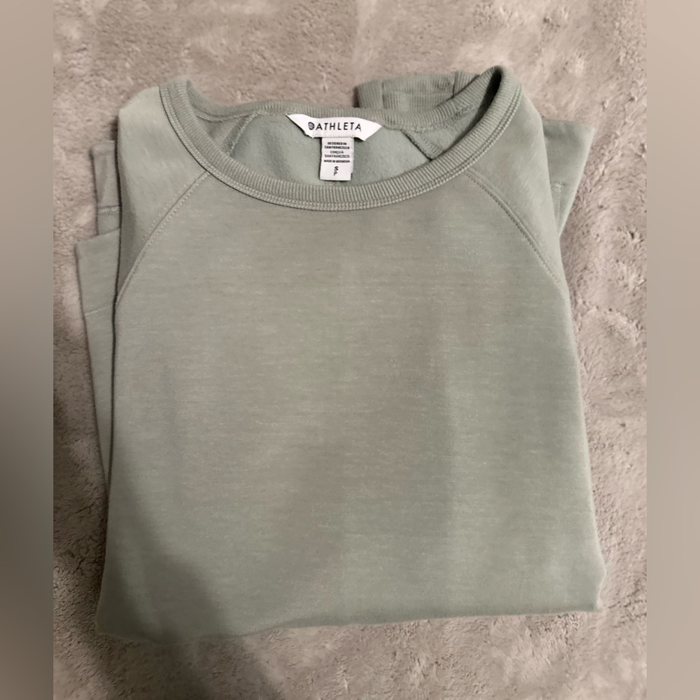Athleta Long Sleeve